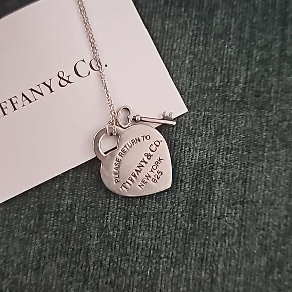 Like new Tiffany Heart Tag Key necklace - Picture 2 of 4